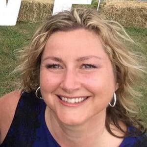 Meet your Posher, Roxanne